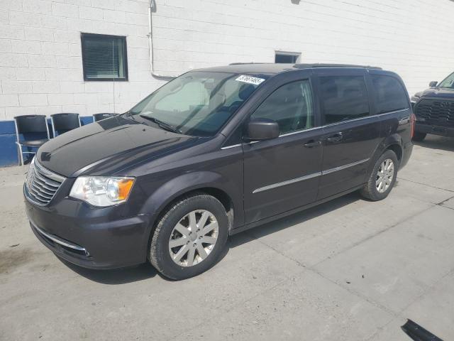  Salvage Chrysler Minivan