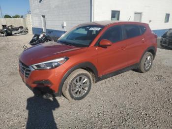  Salvage Hyundai TUCSON