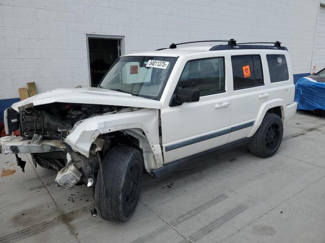  Salvage Jeep Commander