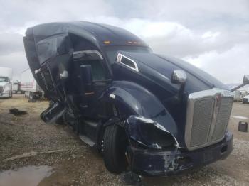  Salvage Kenworth Constructi