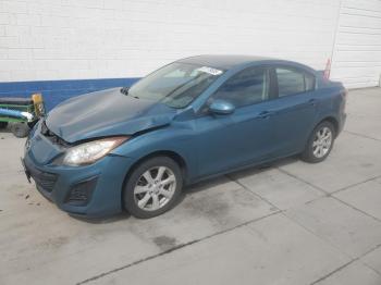  Salvage Mazda 3