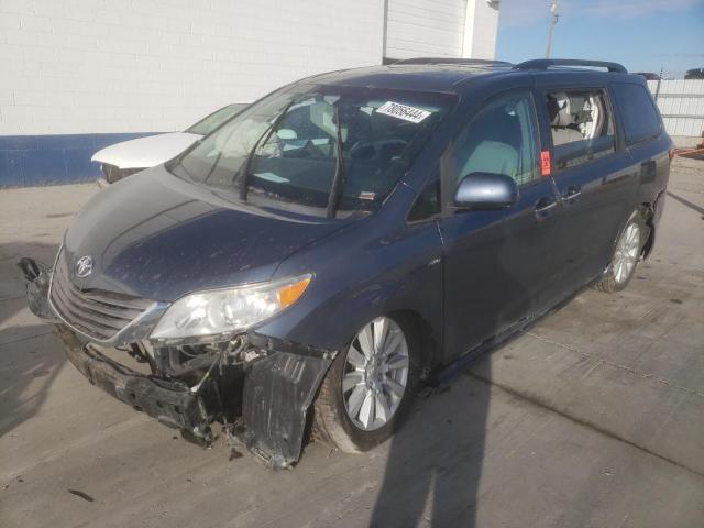  Salvage Toyota Sienna
