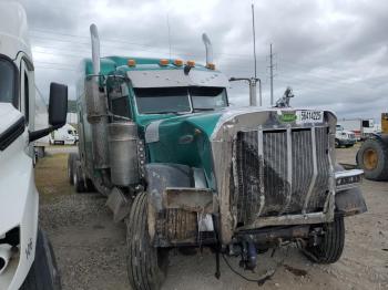  Salvage Peterbilt 379