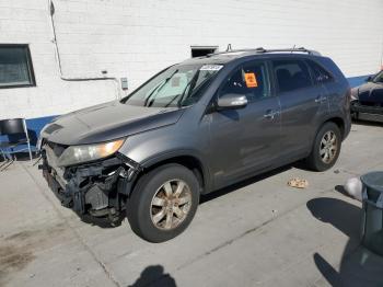 Salvage Kia Sorento