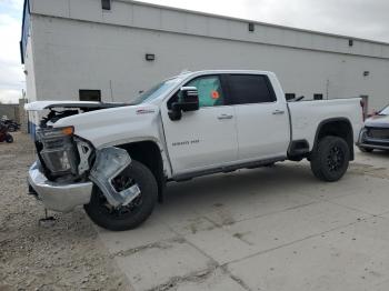  Salvage Chevrolet Silverado