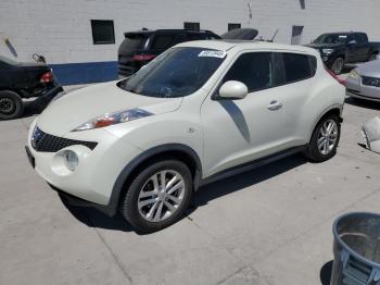  Salvage Nissan JUKE