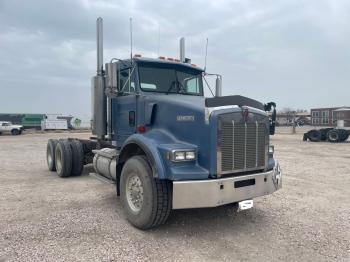  Salvage Kenworth Constructi