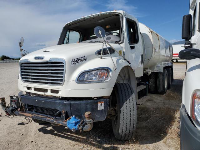  Salvage Freightliner M2 106 Med