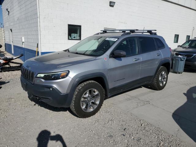  Salvage Jeep Cherokee