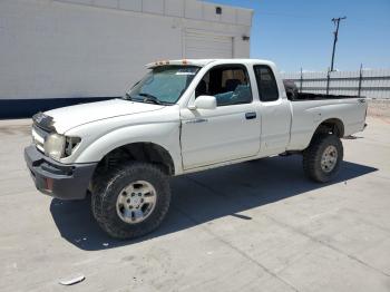  Salvage Toyota Tacoma