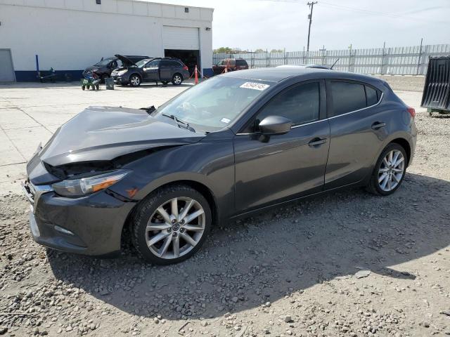  Salvage Mazda 3