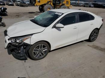 Salvage Kia Forte