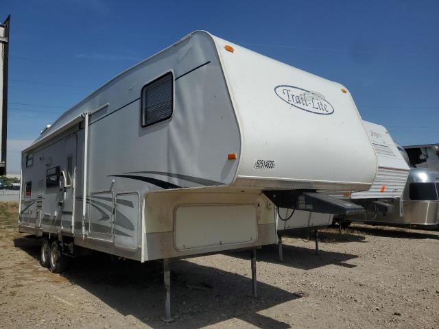  Salvage Winnebago Lite Five