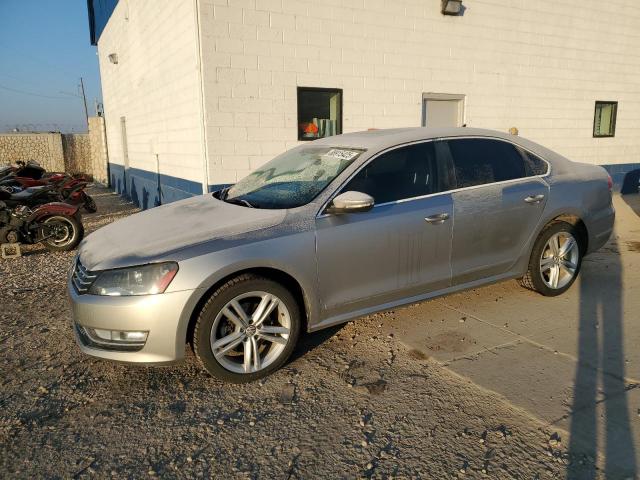  Salvage Volkswagen Passat