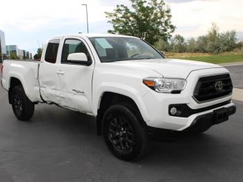  Salvage Toyota Tacoma