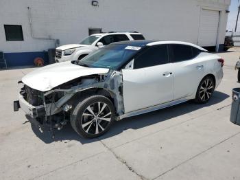  Salvage Nissan Maxima