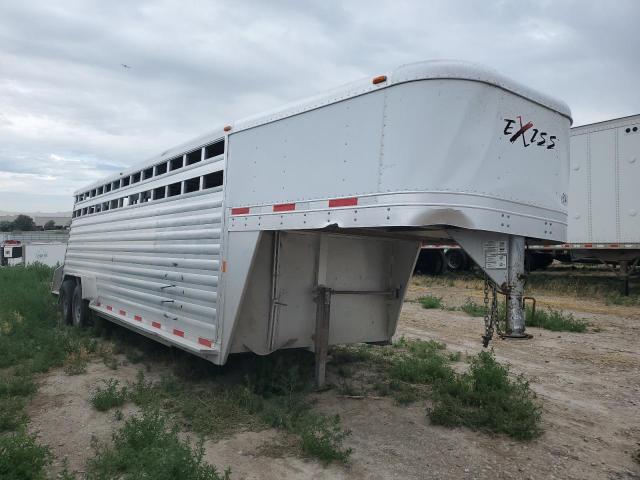  Salvage Universal Trailer