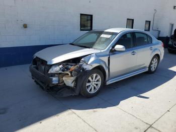  Salvage Subaru Legacy