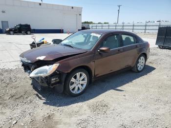  Salvage Chrysler 200