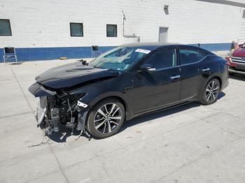  Salvage Nissan Maxima