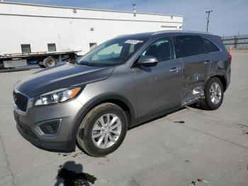  Salvage Kia Sorento