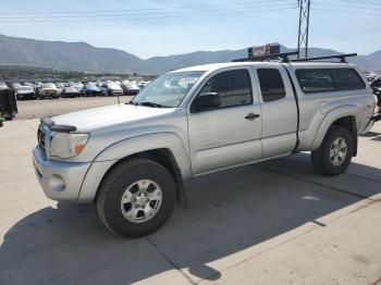  Salvage Toyota Tacoma