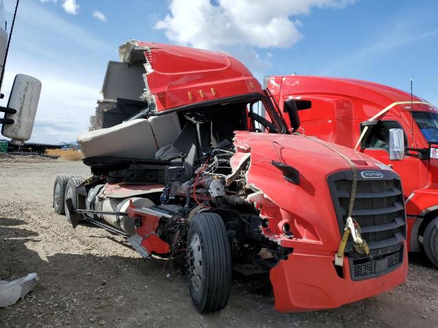  Salvage Freightliner Cascadia 126