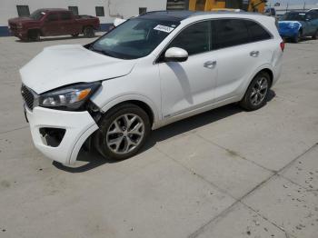  Salvage Kia Sorento