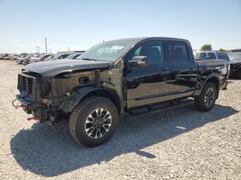  Salvage Nissan Titan