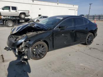  Salvage Mazda 3