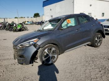  Salvage Hyundai TUCSON