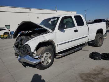  Salvage GMC Sierra