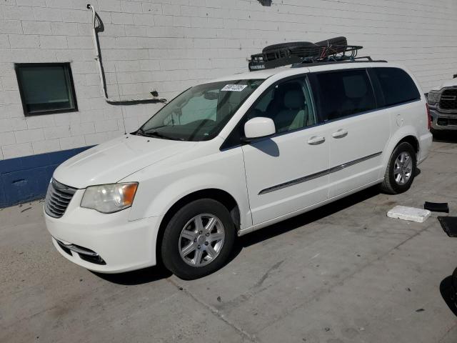  Salvage Chrysler Minivan
