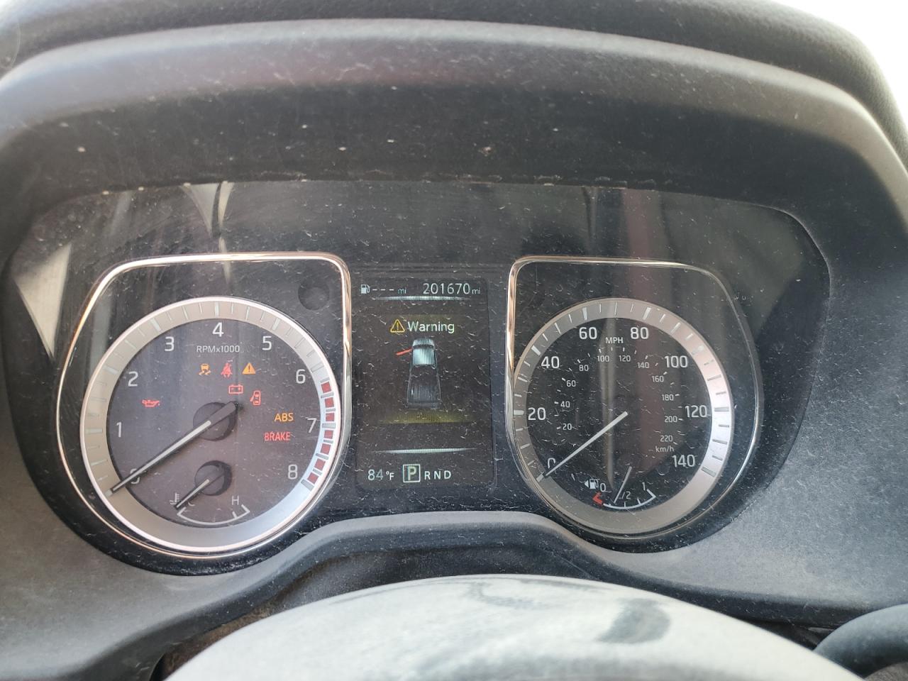 Nissan Titan Sv Image 9