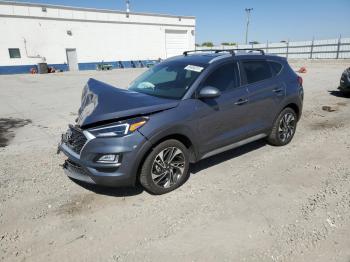 Salvage Hyundai TUCSON