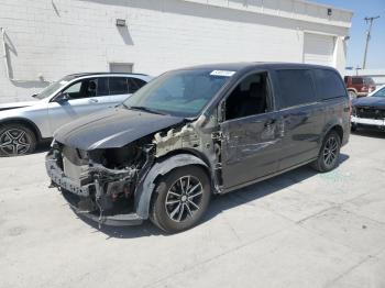  Salvage Dodge Caravan