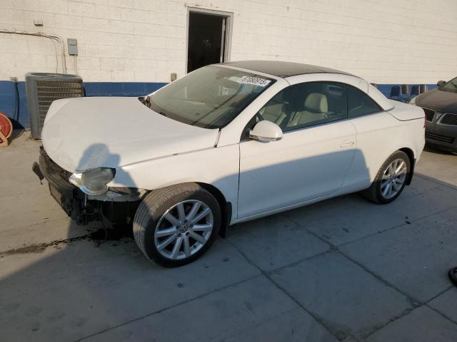  Salvage Volkswagen Eos