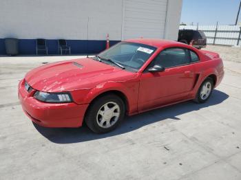  Salvage Ford Mustang