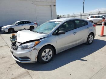  Salvage Kia Forte