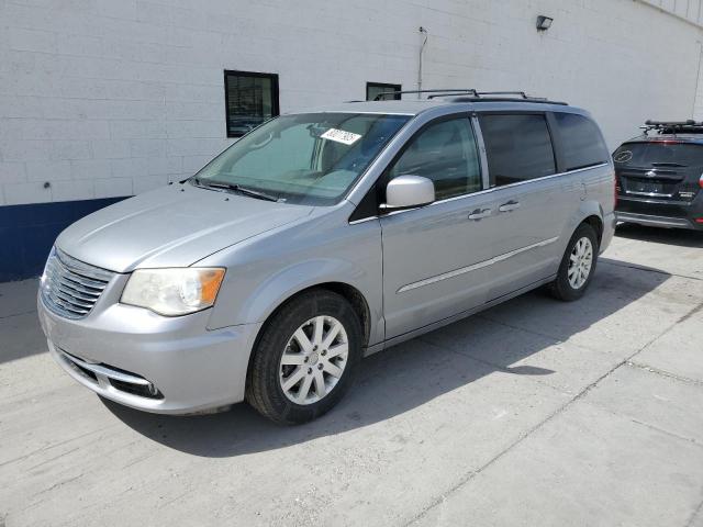  Salvage Chrysler Minivan