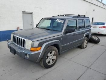  Salvage Jeep Commander