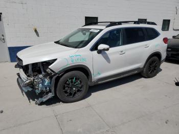  Salvage Subaru Ascent