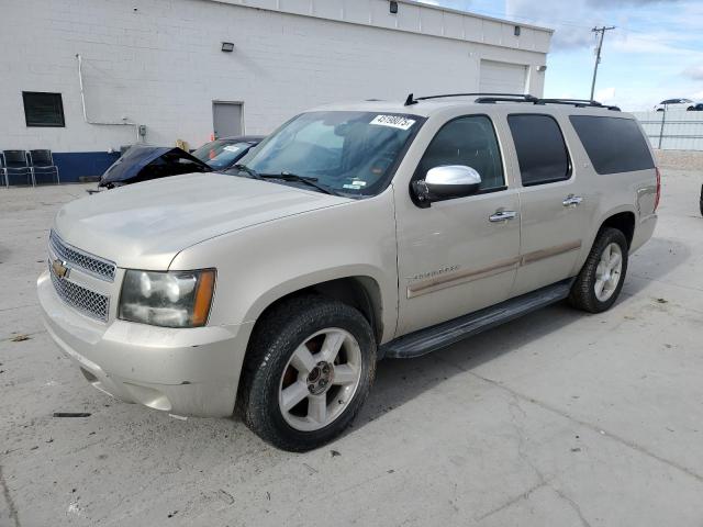  Salvage Chevrolet Suburban