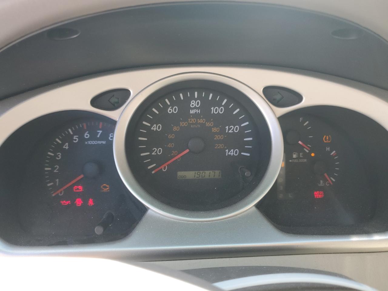 Toyota Highlander Sport Image 7