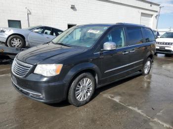  Salvage Chrysler Minivan