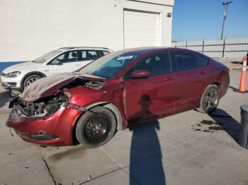  Salvage Chrysler 200