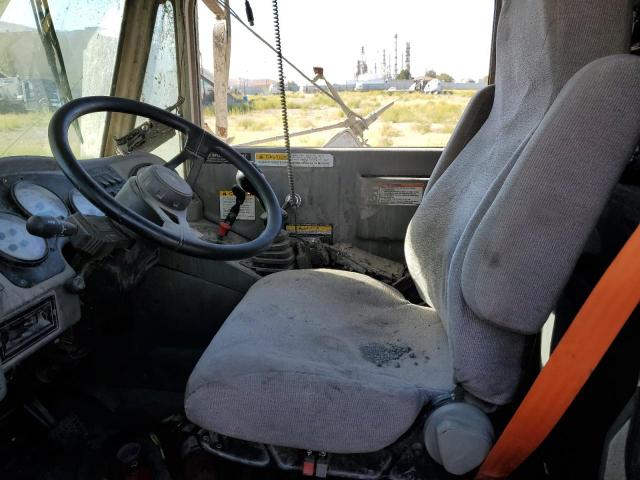 Oshkosh Motor Truck  S Series Image 5