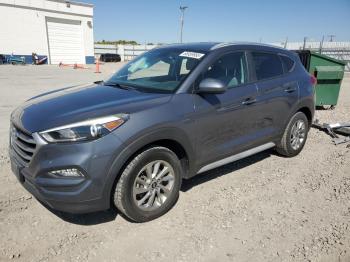  Salvage Hyundai TUCSON