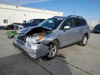  Salvage Subaru Forester
