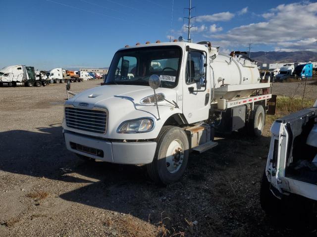  Salvage Freightliner M2 106 Med